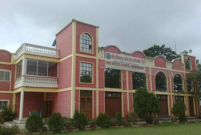 SIHM Indore offers 100% placement and international internships.